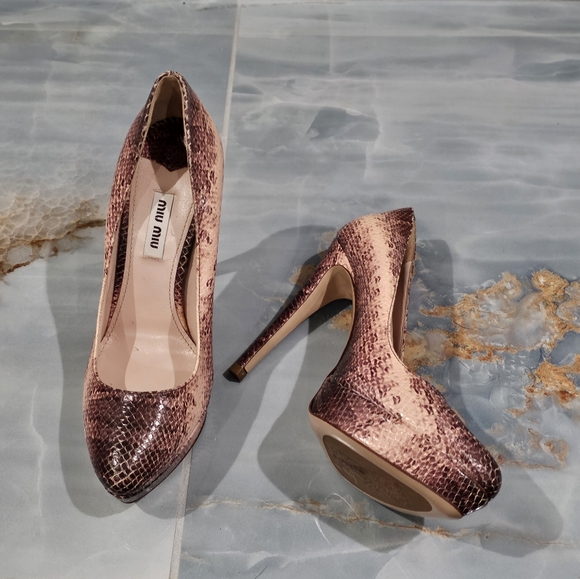 Miu Miu Rose Pink Python Platform - Picture 10 of 17